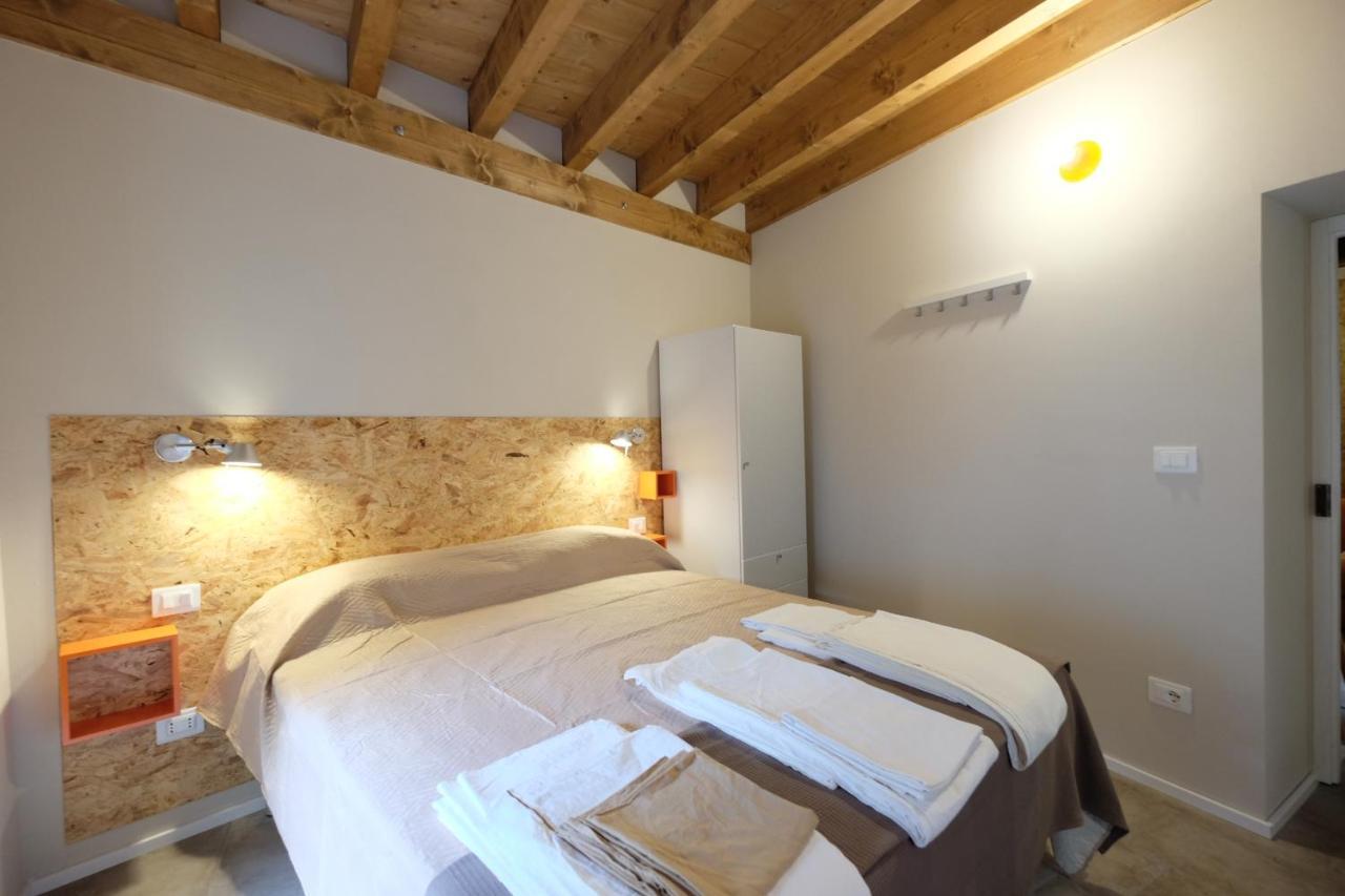 Ferienwohnung Domus LEYDI Ivrea Exterior foto